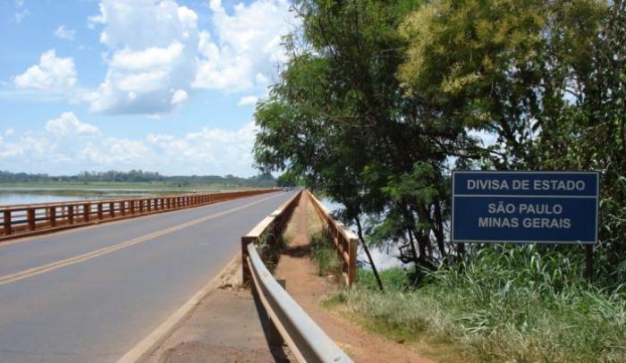 (Foto da Ponte sobre o Rio Grande) - Foto: 