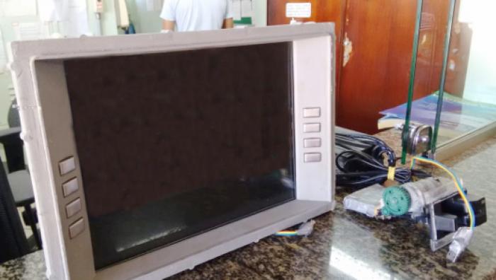 Monitor idêntico aos demais instalados nos outros terminais - Foto: Luis Nascimento