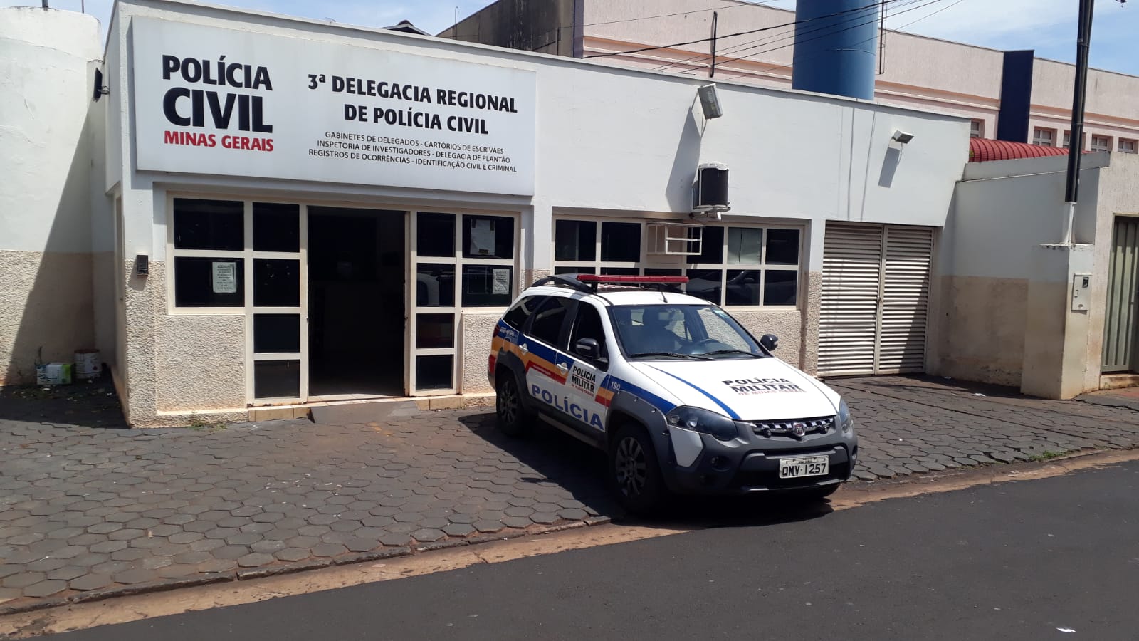 : Todos foram apresentados na Delegacia de Polícia Civil de Frutal.