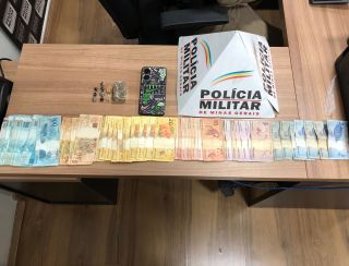 Polícia Militar prende homem por tráfico de drogas em Planura